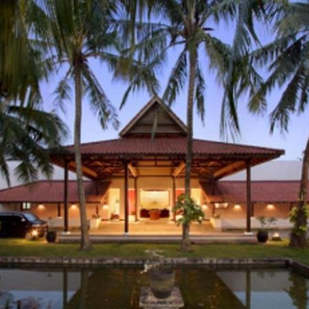 Hotel Grand Elty Krakatoa Kalianda Zewnętrze zdjęcie