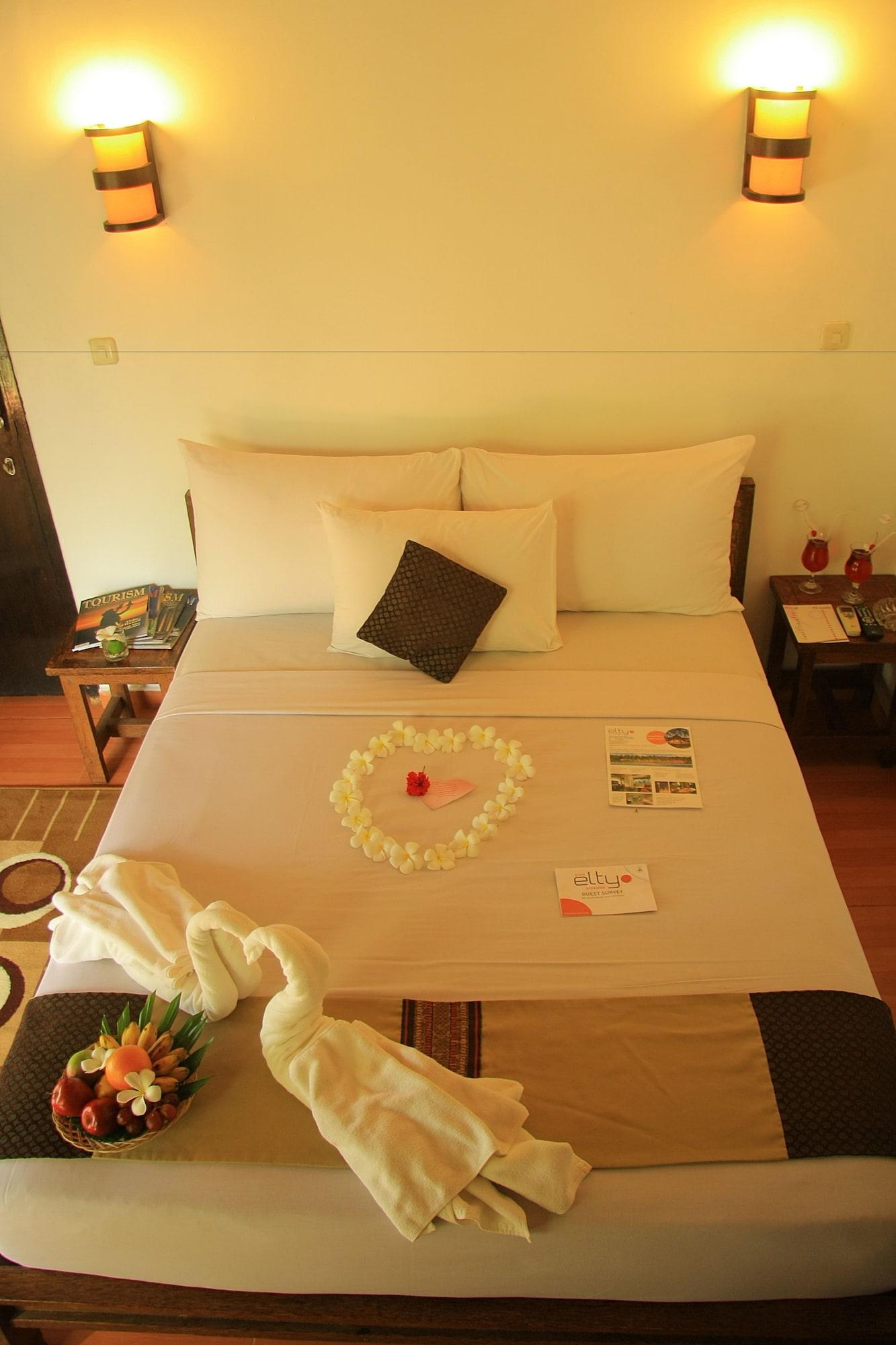 Hotel Grand Elty Krakatoa Kalianda Zewnętrze zdjęcie