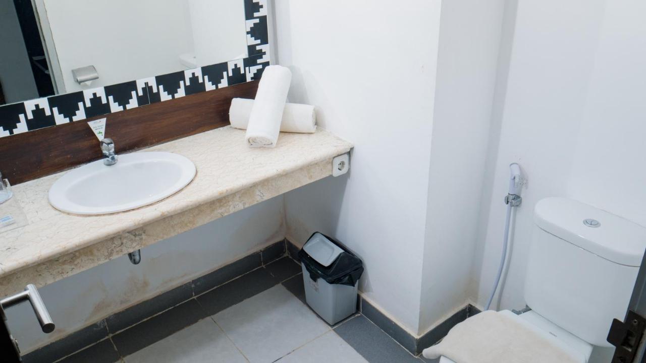 Hotel Grand Elty Krakatoa Kalianda Zewnętrze zdjęcie