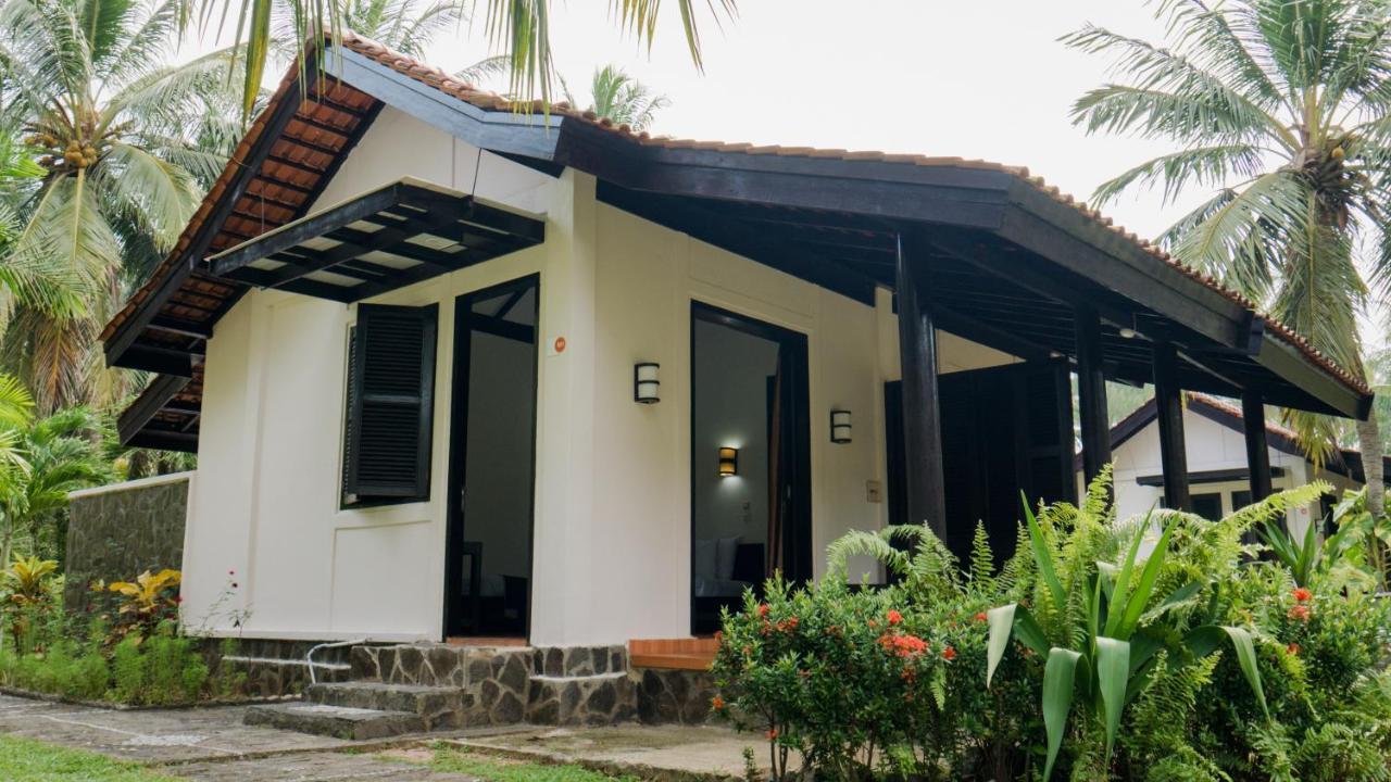Hotel Grand Elty Krakatoa Kalianda Zewnętrze zdjęcie