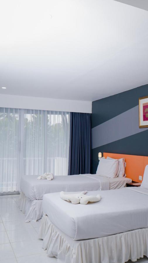 Hotel Grand Elty Krakatoa Kalianda Zewnętrze zdjęcie